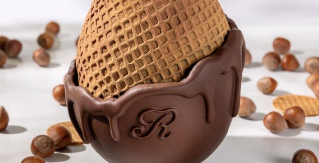 Ritz Paris представил необычное пасхальное яйцо