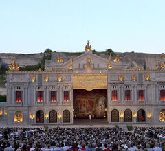 В кинотеатрах России покажут «Травиату» со сцены оперного фестиваля в Санкт-Маргаретене В кинотеатрах России покажут «Травиату» со сцены оперного фестиваля в Санкт-Маргаретене