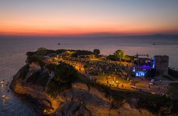 Роберт Плант откроет музыкальный фестиваль в Греции