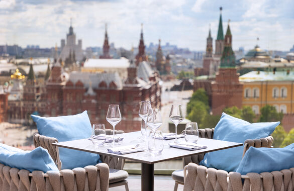 O2 Restaurant запускает бранчи на крыше