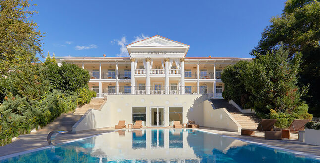 В Абрау-Дюрсо открывается бутик-отель Imperial Hotel & Champagne SPA