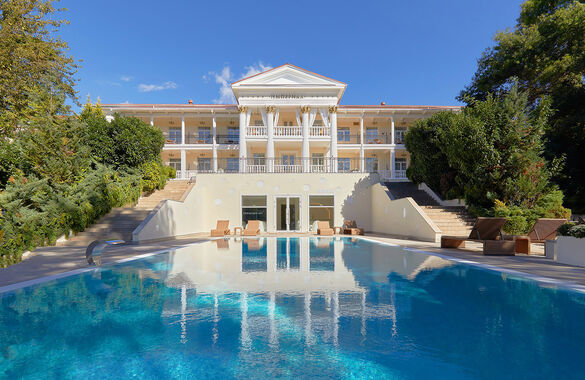 В Абрау-Дюрсо открывается бутик-отель Imperial Hotel & Champagne SPA